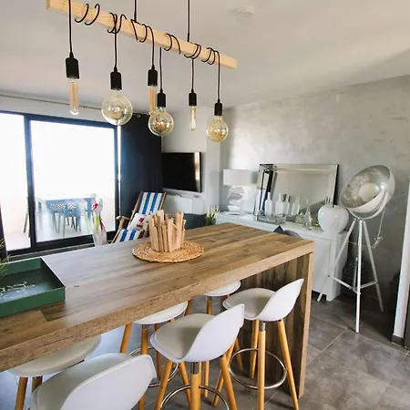 Apartment Marcogney - Golfe De St-tropez - Aux Marines De - Climatise Vue Sur Le Port Cogolin